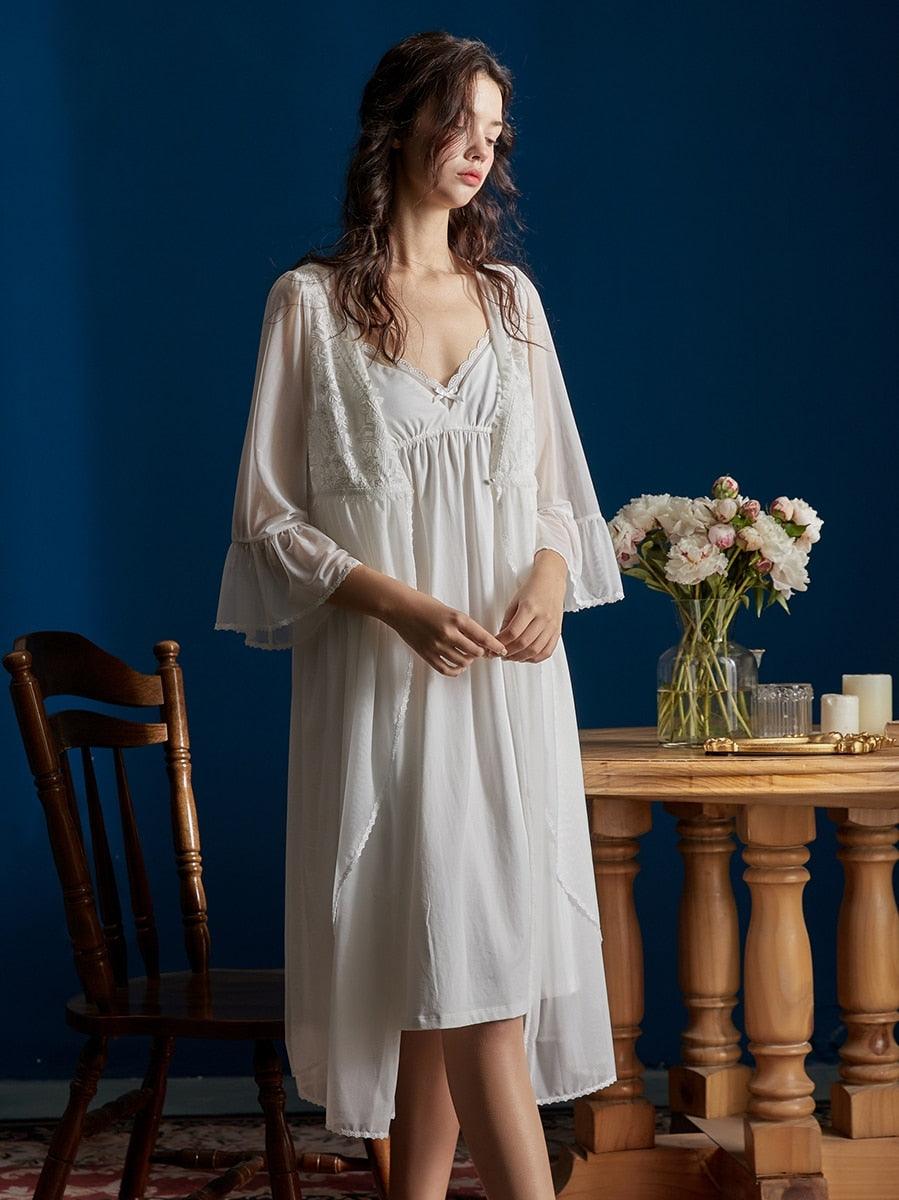 Vintage Delicate Robe Sets V-neck Long Sleeve Embroidery Lace, Victorian Nightgown - Belleroz