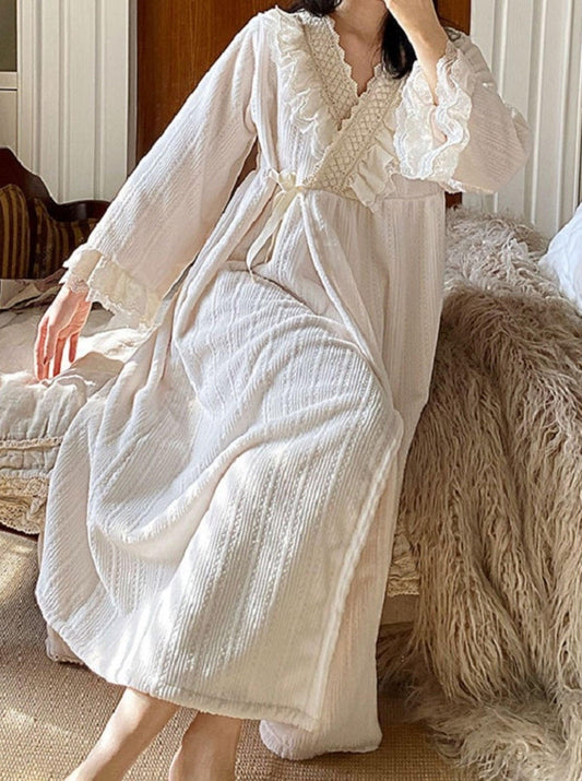 Vintage Flannel Warm Long Robes Dress, Vintage Embroidery Loose Nightgown, Victorian Nightgown - Belleroz