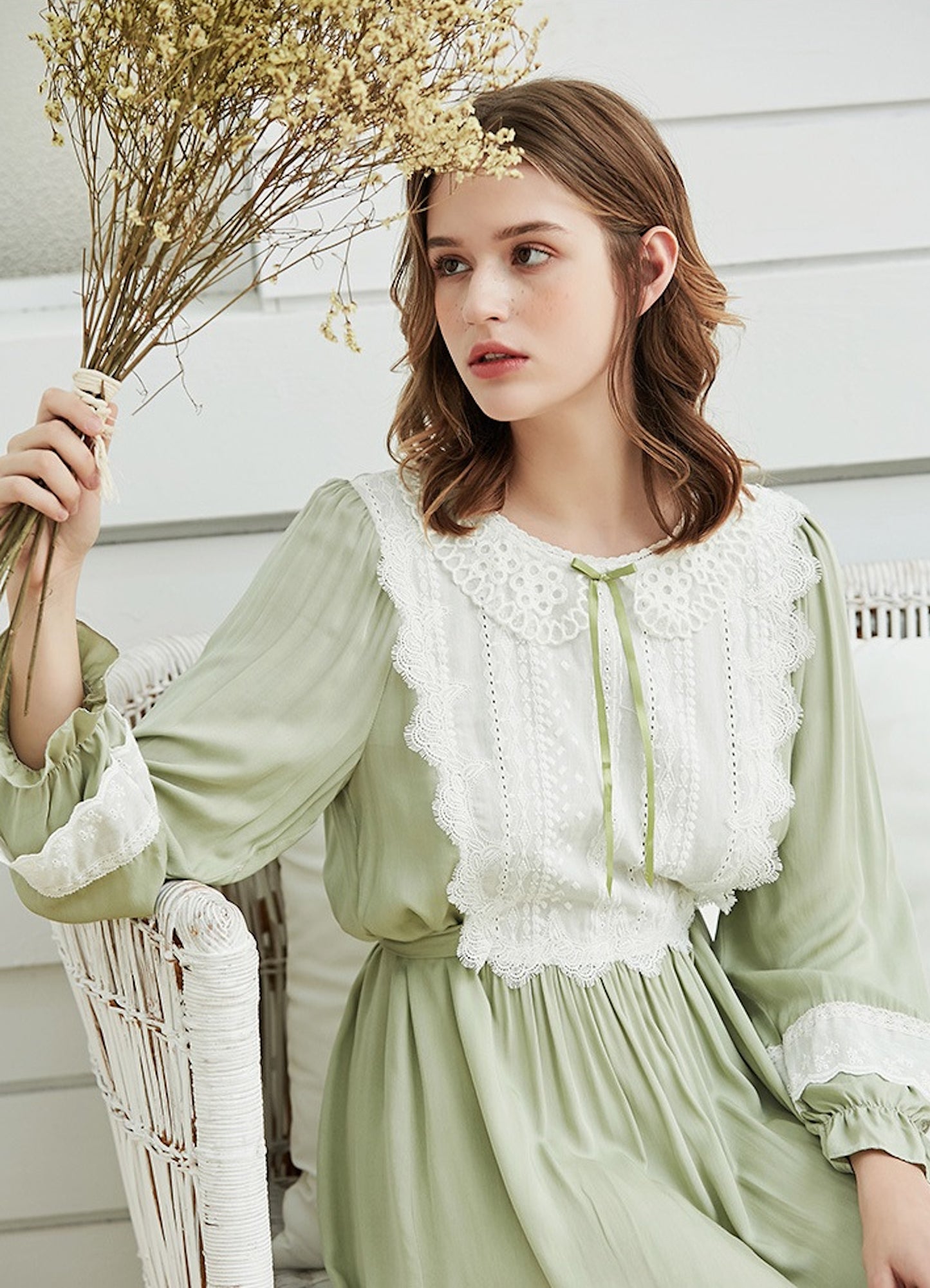 Light Green Long Sleeve Royal Elegant Vintage Lace Nightgown