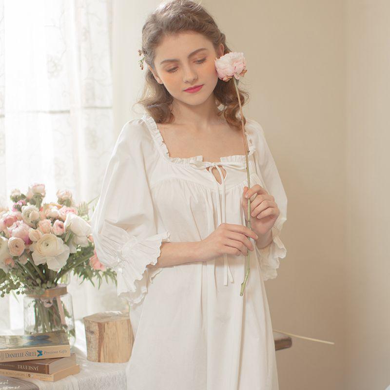 Vintage Cotton Nightgown, Victorian Nightgown, Elegant Sweet Royal White Nightdress - Belleroz