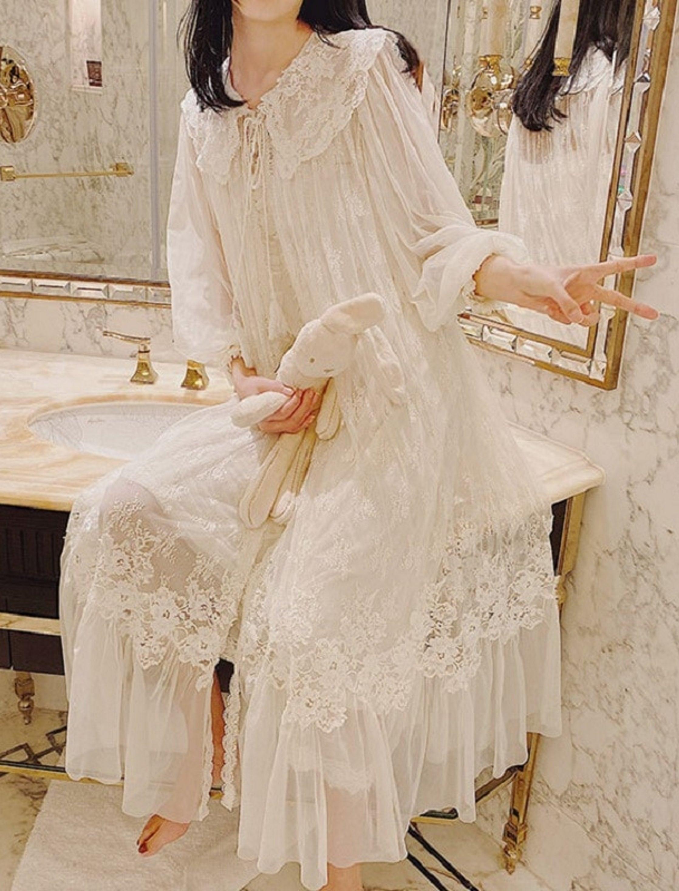 Vintage lace nightgown new arrivals